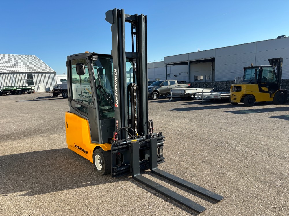 Jungheinrich-EFG 220-Elektro