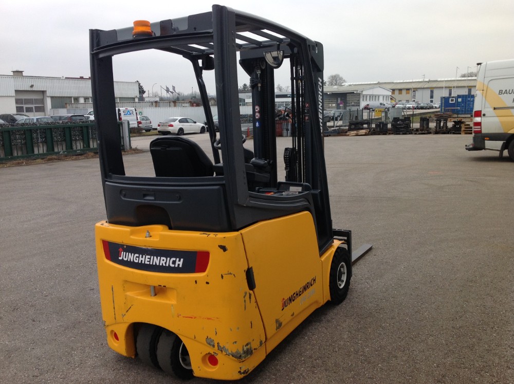 Jungheinrich-EFG216K-Elektro