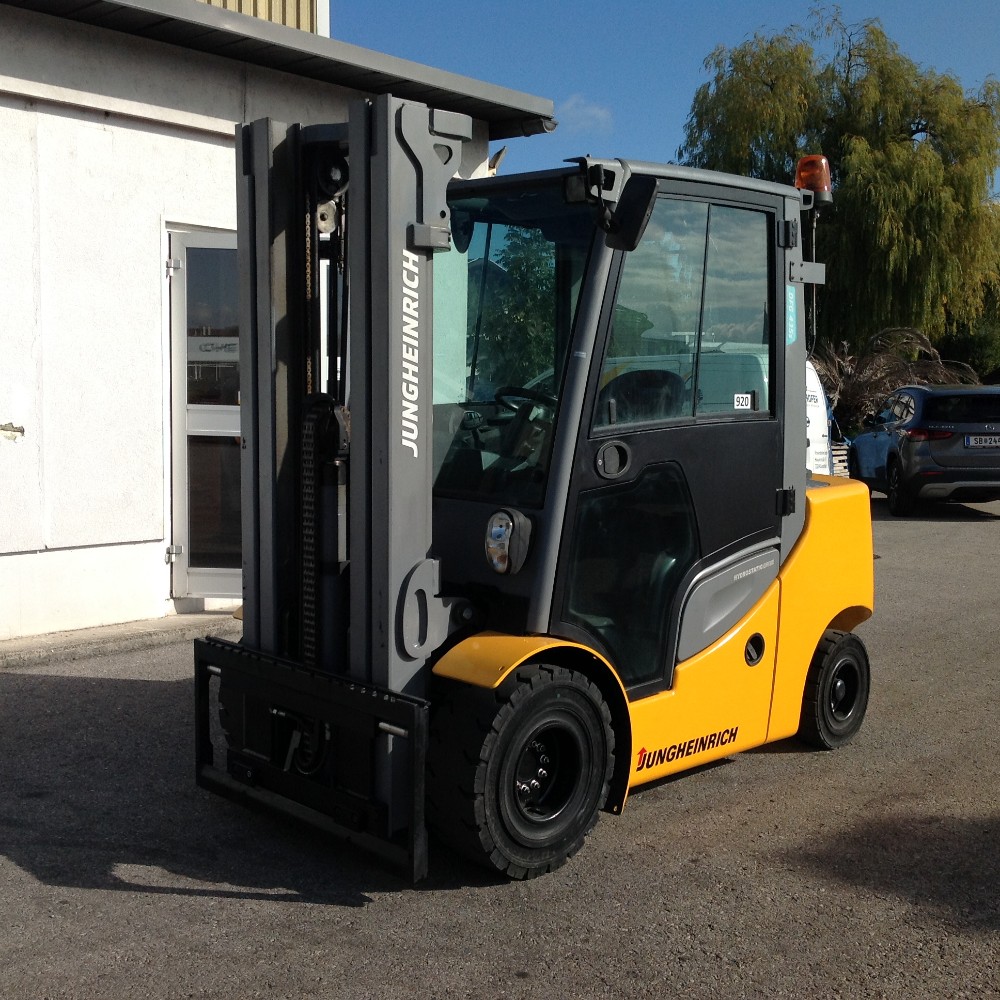 Jungheinrich-DFG 435s-Diesel
